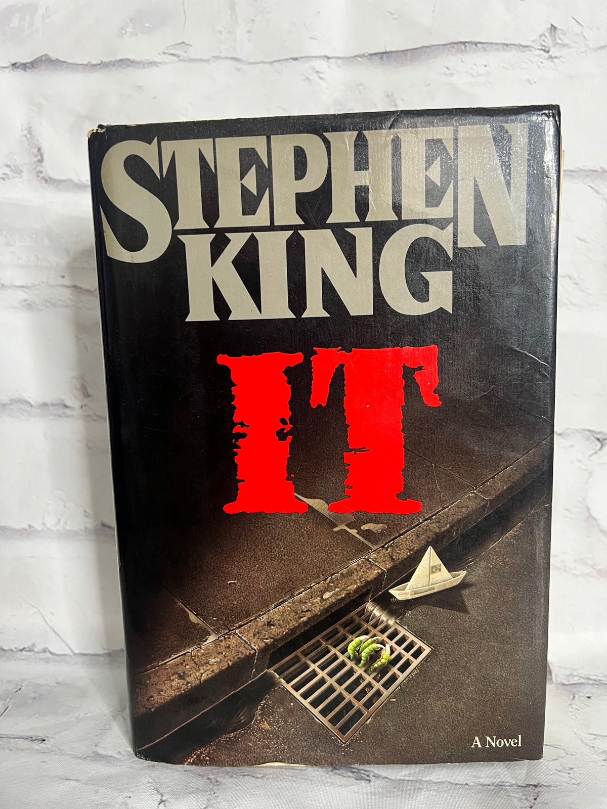 Rare First Edition IT by Stephen King - Collectible Book -