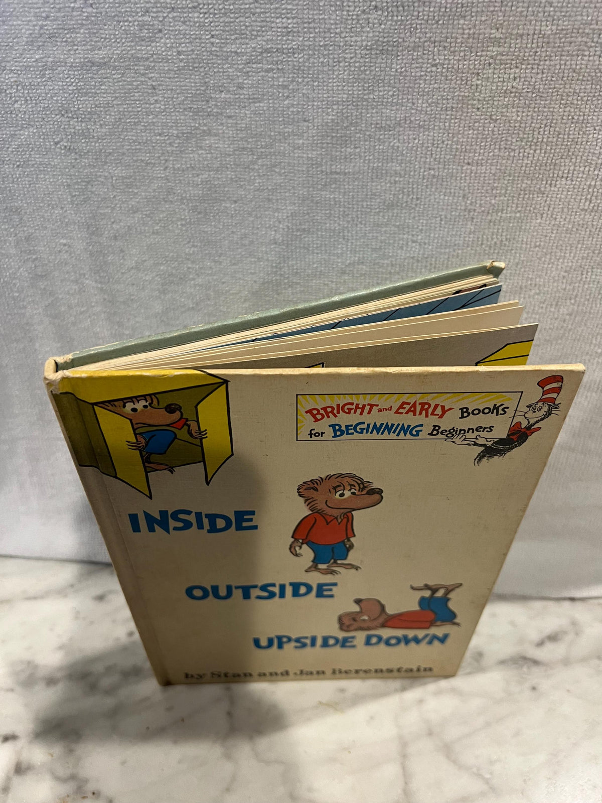 Inside Outside Upside Down, Bright And Early Books, By Stan And Jan Berenstain, 1968